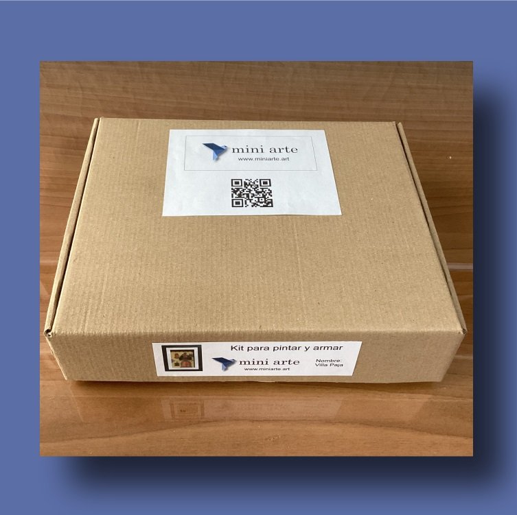 Caja cerrada del kit para pintar y armar con etiqueta Mini Arte