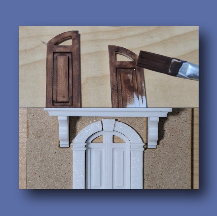 Pintado de la puerta de una mini fachada con el kit de manualidad Mini Arte